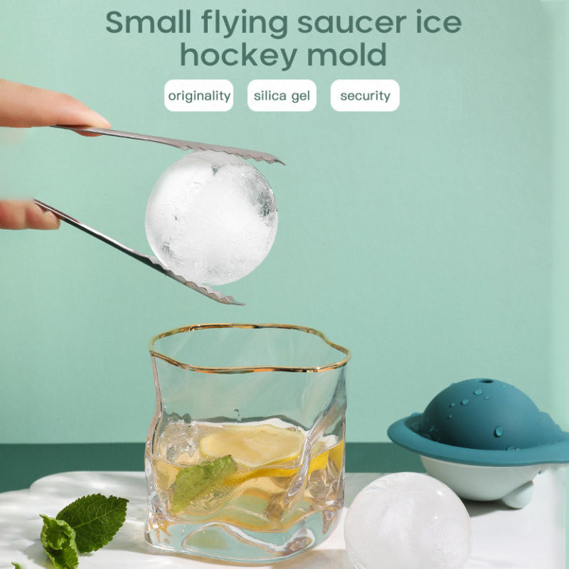 Silicone Round Ice Cube Mold β Single Sphere Maker for Cocktails & Whiskey